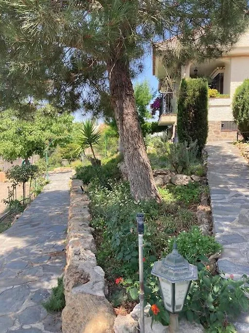 Villa Casa Surya - Unique Country House Near Granada Niguelas